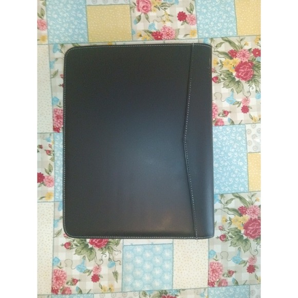 Black Faux Leather Zippered Portfolio 3 Ring Binder Clipboard Case - Picture 4 of 4